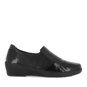 CP461-18 - BLACK PATENT Fun Day