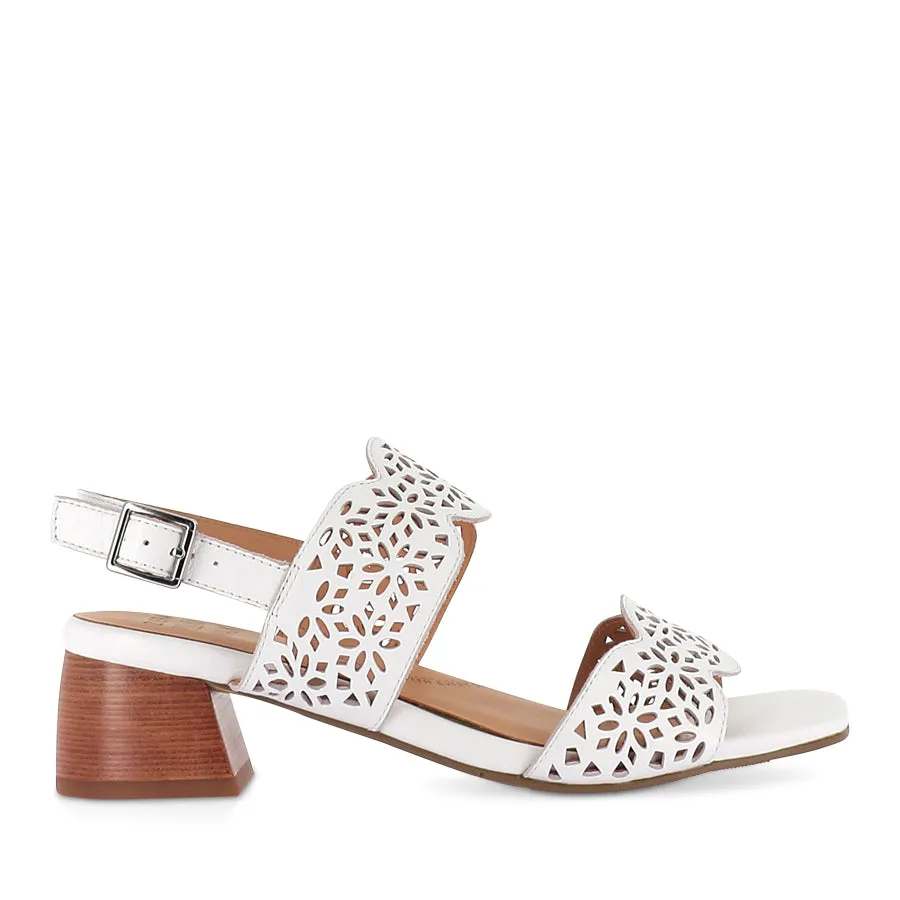 CRISSTO W - WHITE LEATHER Bow Charm Easy Days