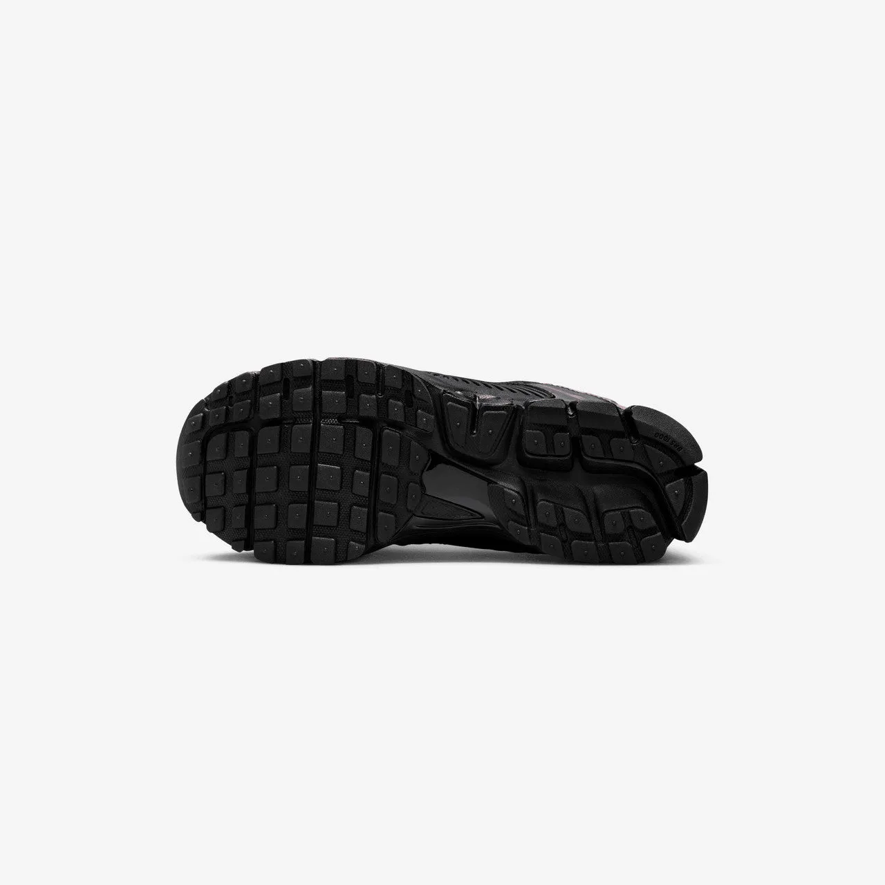 Boosted style Wmns Zoom Vomero 5