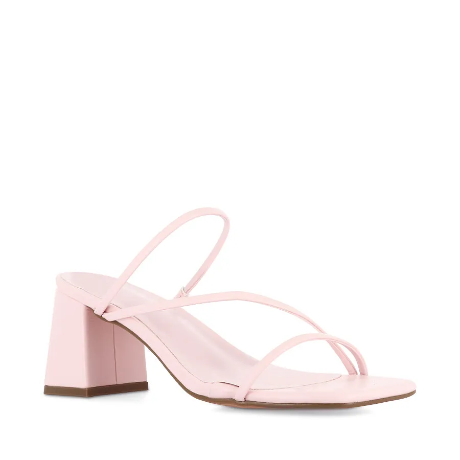 YAZMIN 2.0 - ICE PINK Chic Walk Trail Mood