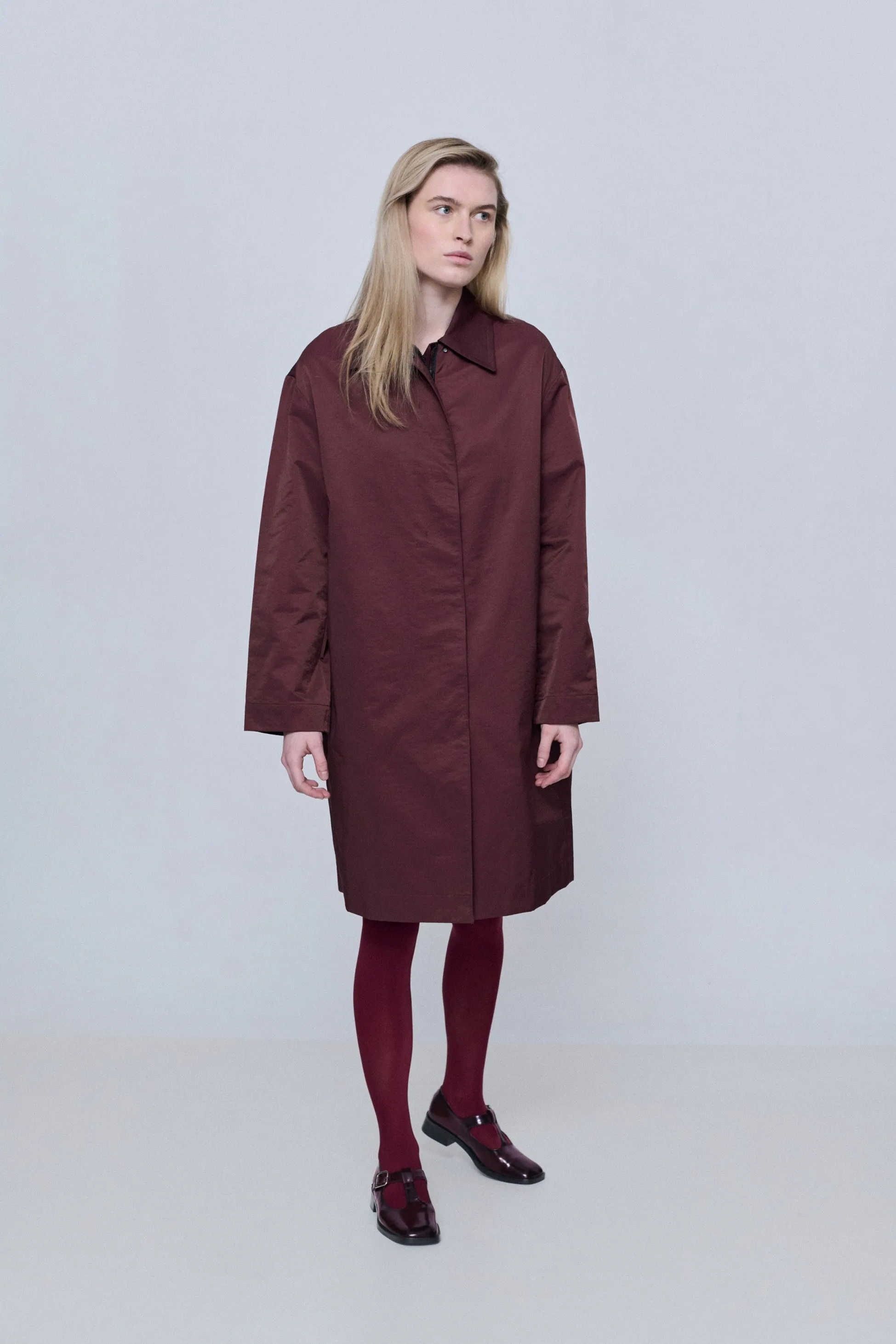 Lucy T-Bar in Burgundy Leather lake walk Slip-On Design