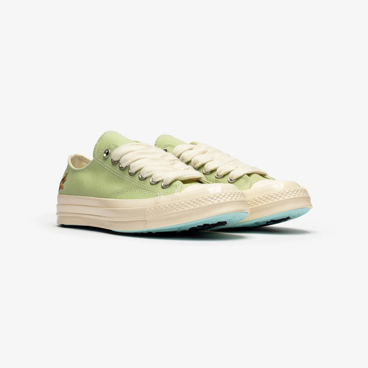 Darryl Chuck 70 x GOLF le FLEUR* Smart Chic semi - outdoor