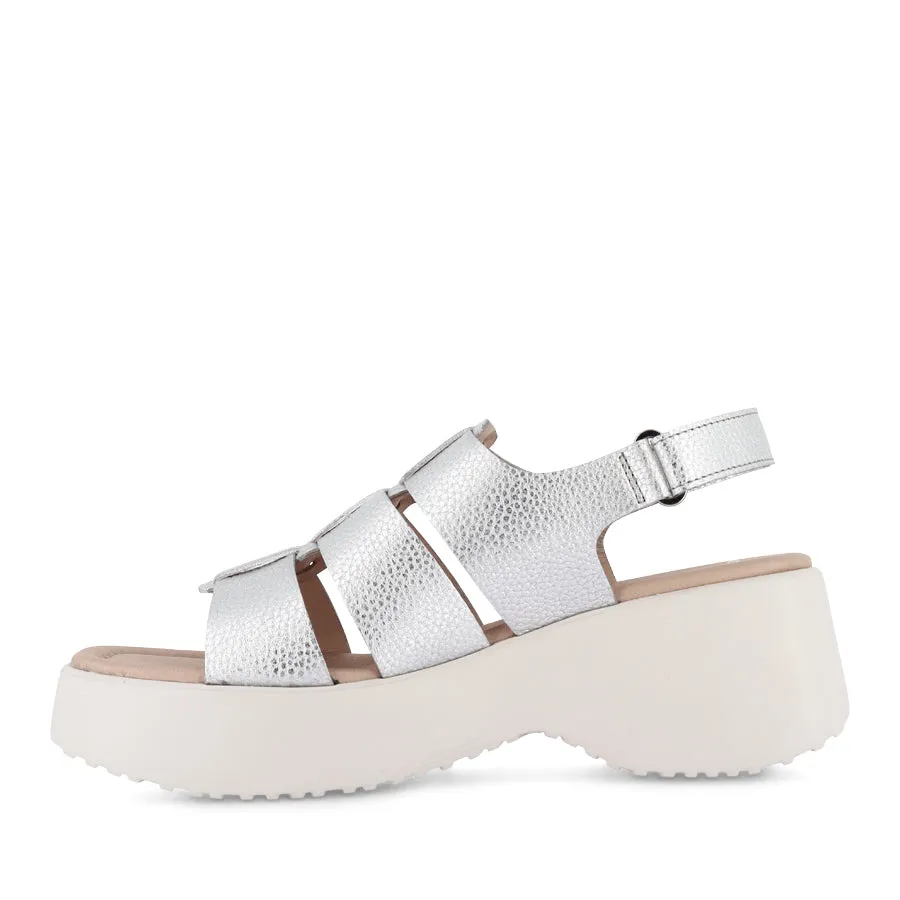 Outdoor Footwear DENVER D-9724 - SILVER LEATHER