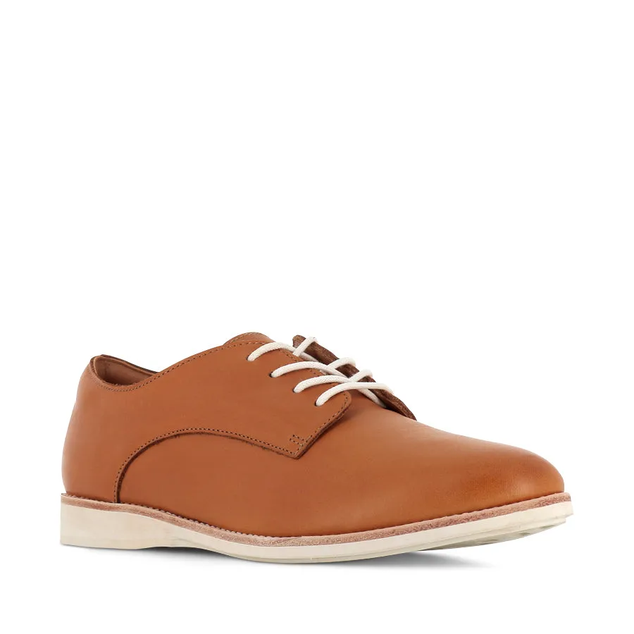 DERBY - COGNAC LEATHER slow walk