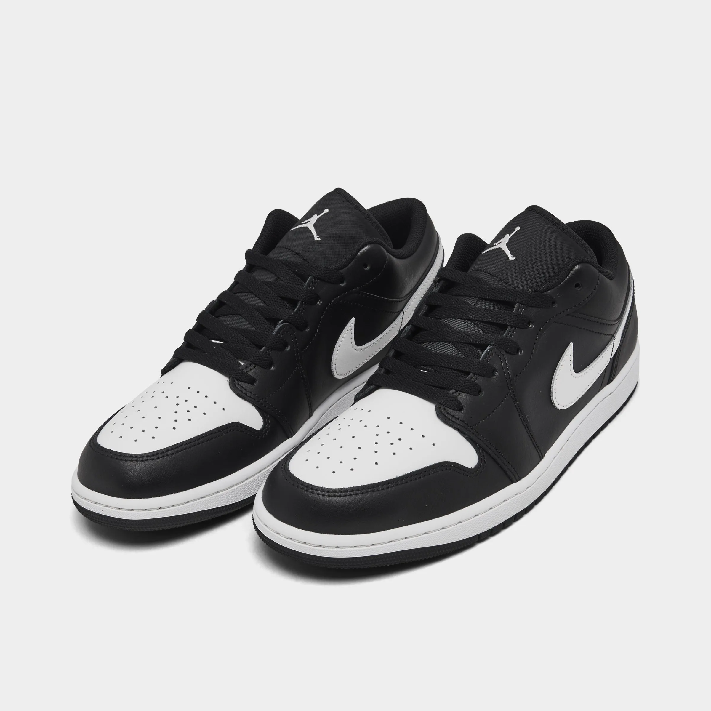 Jordan 1 Low Black / Summit White Low Cut Agility