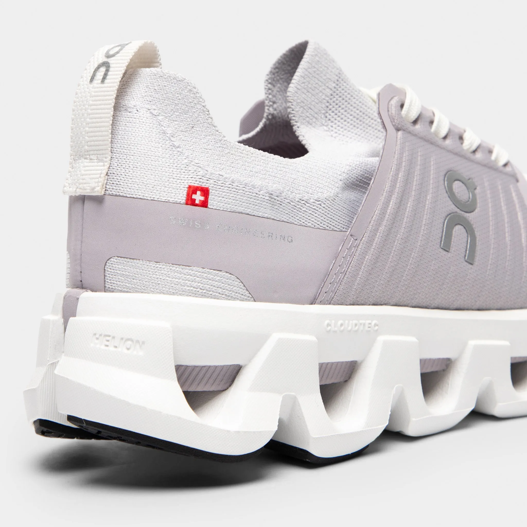 On Women's Cloudswift 4 Lavender / White Long distance