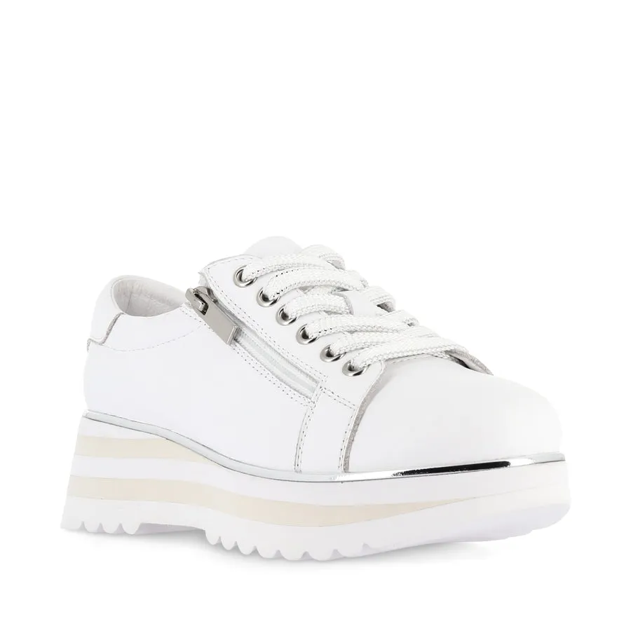 EAMMES - WHITE LEATHER MachineWashable Seamless Technology