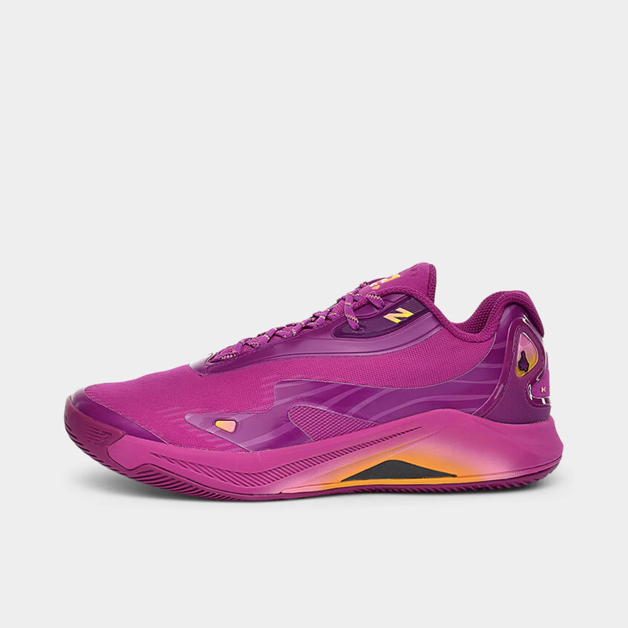 Modern Ease Motion control New Balance Kawhi 4 / Purple