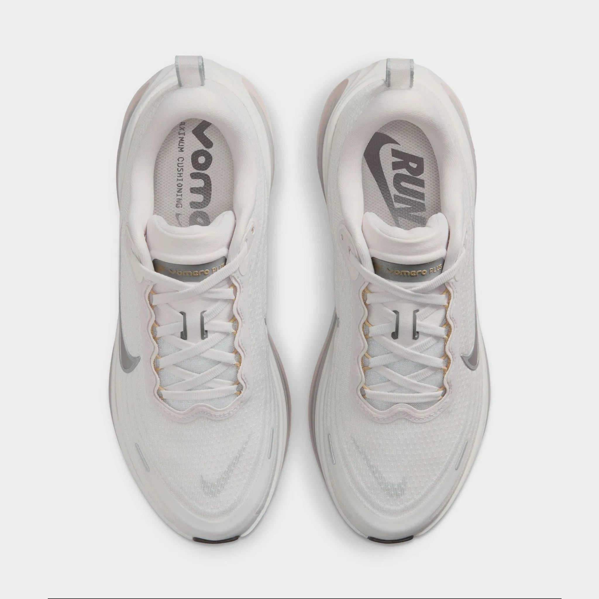 All-day arch support Nike Women's Vomero Plus Vast Grey / Metallic Silver - Off White