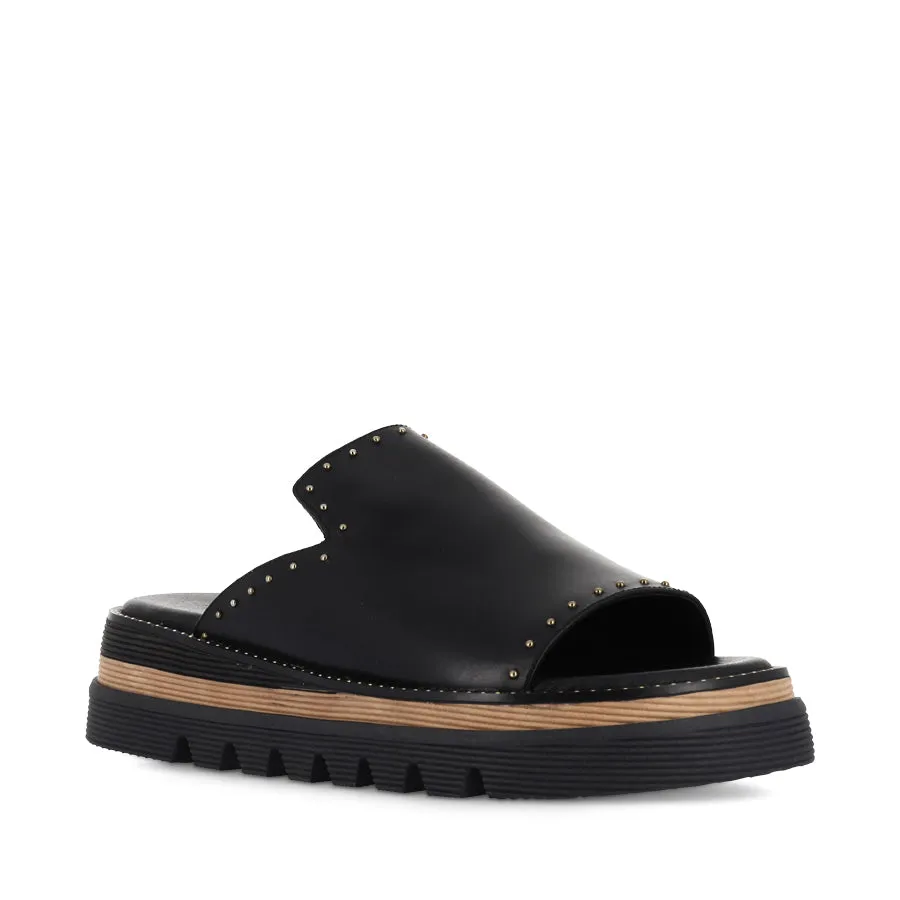 Cozy Travel Fit SOYCE - BLACK LEATHER