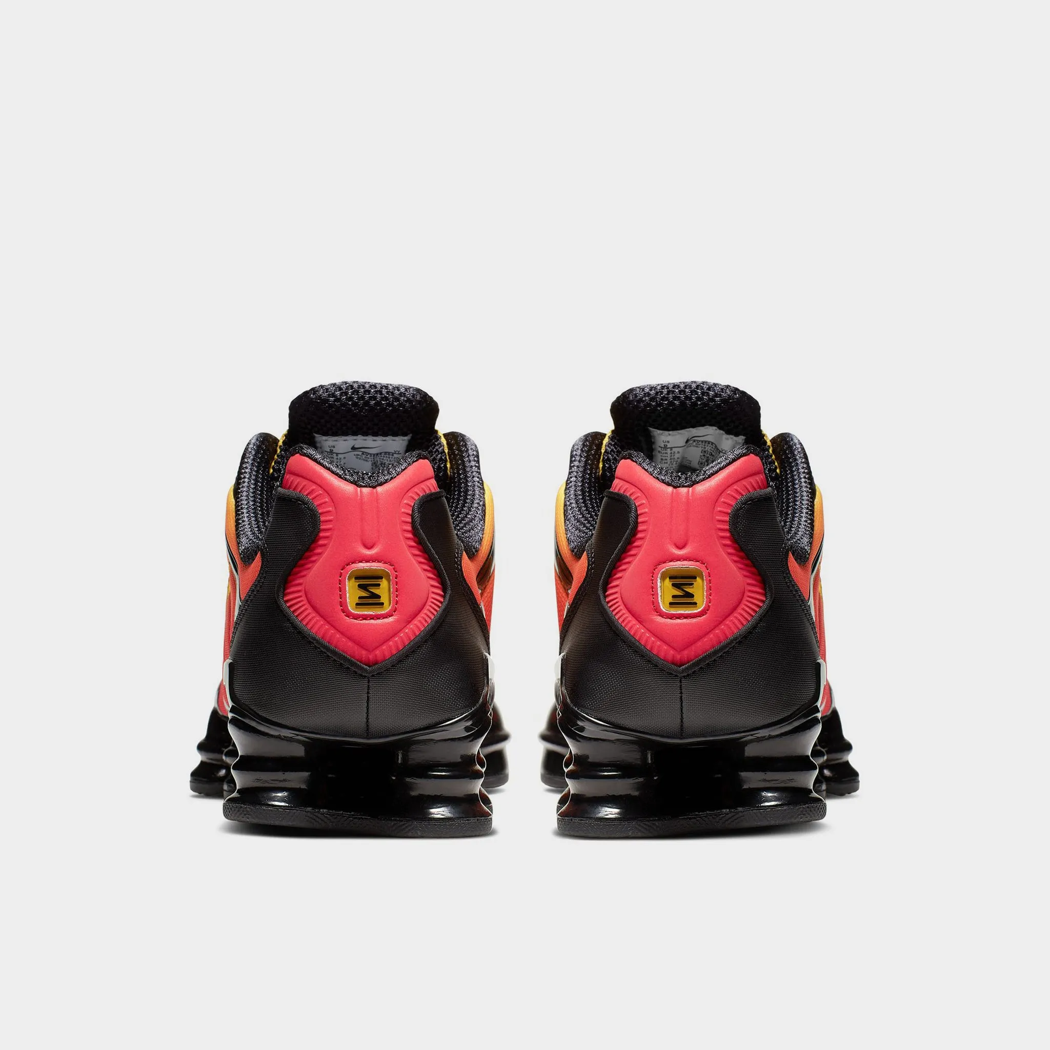 Breathable Footbed Long-Distance Walking Nike Shox TL Black / Black - Amarillo