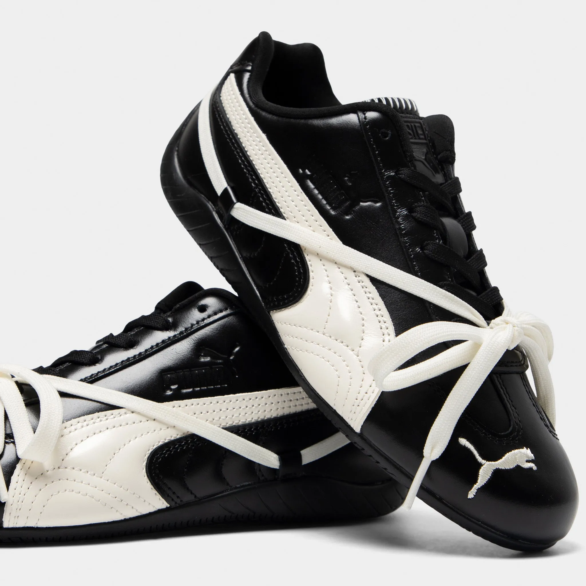 Airy Feel Comfort Driven Design Puma x Ros?? Speedcat Leather Black / Warm White