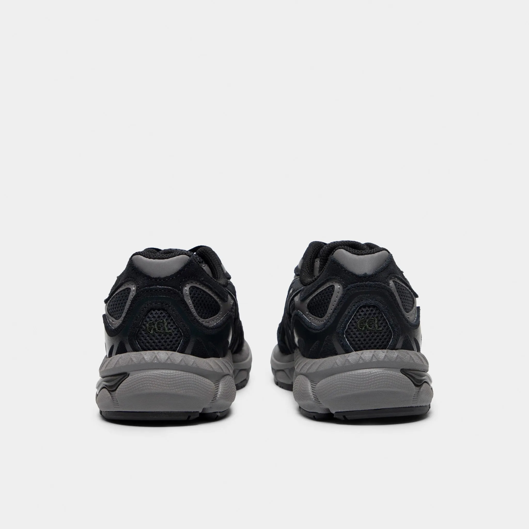 Decoupled Heel Construction Cushioned Midsole Technology ASICS GEL-NYC GS Graphite Grey / Black