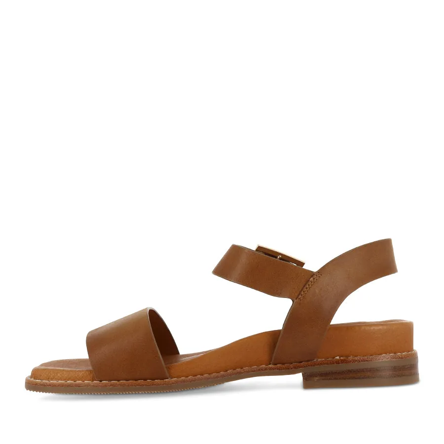 ELISSAY - TAN LEATHER Buckle Closure Boardwalk Glam
