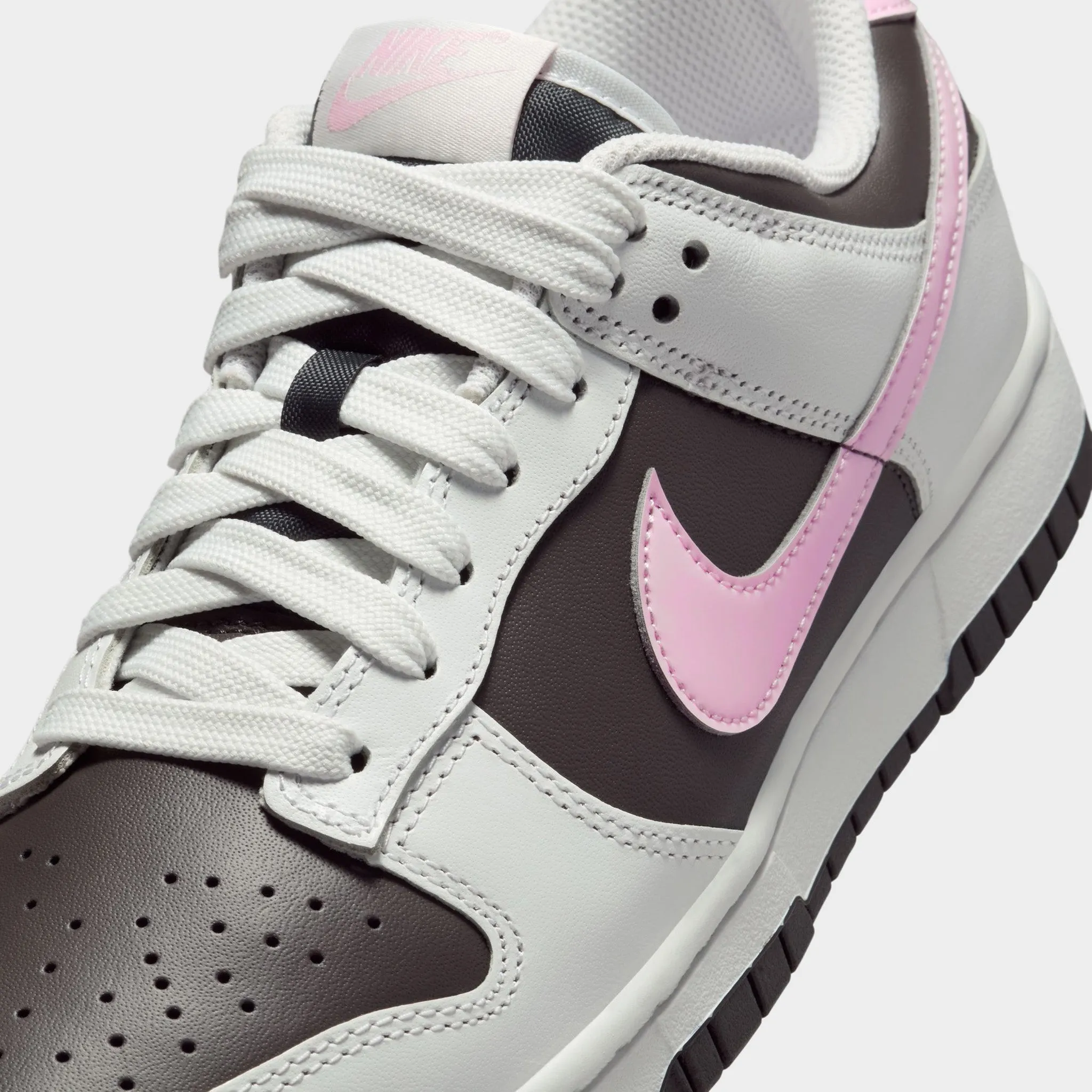 Nike Women's Dunk Low Summit White / Pink Foam - Medium Ash Rocker sole geometry