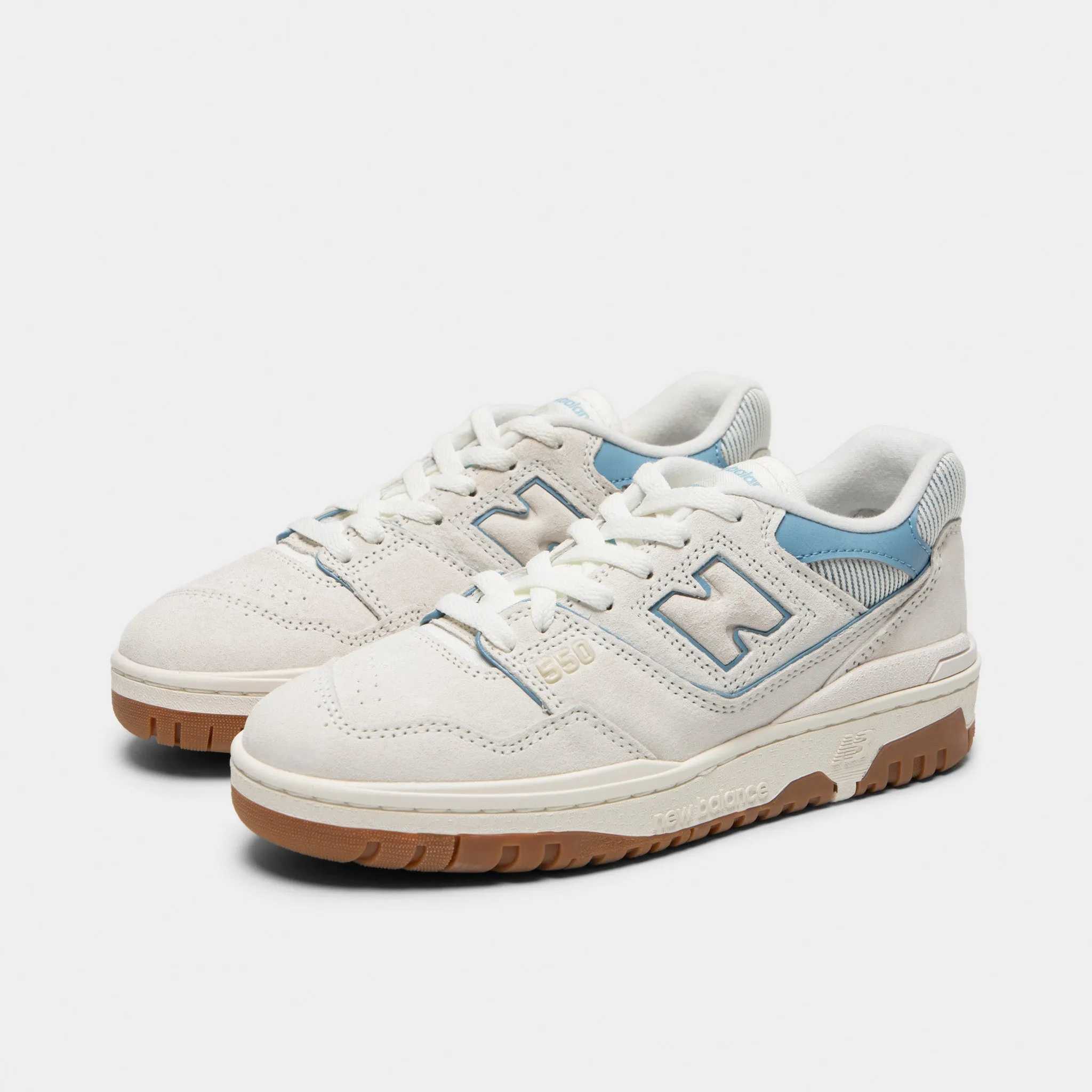 New Balance Women's 550 Sea Salt / Still Water SyntheticFlexibility sports