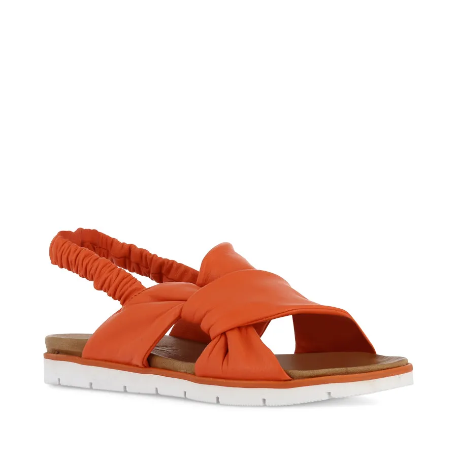 Road Trip Easy Walk YARA - ORANGE LEATHER