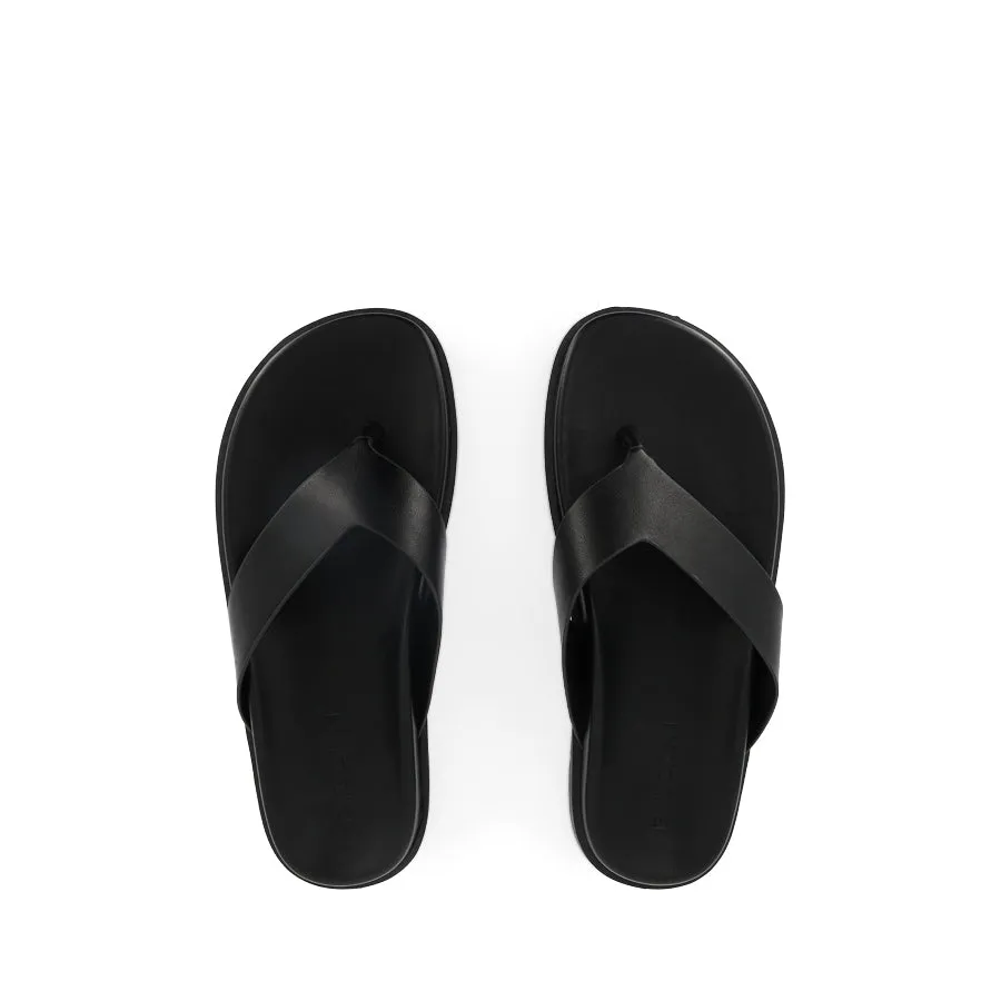 AILA - BLACK Summer Adventure