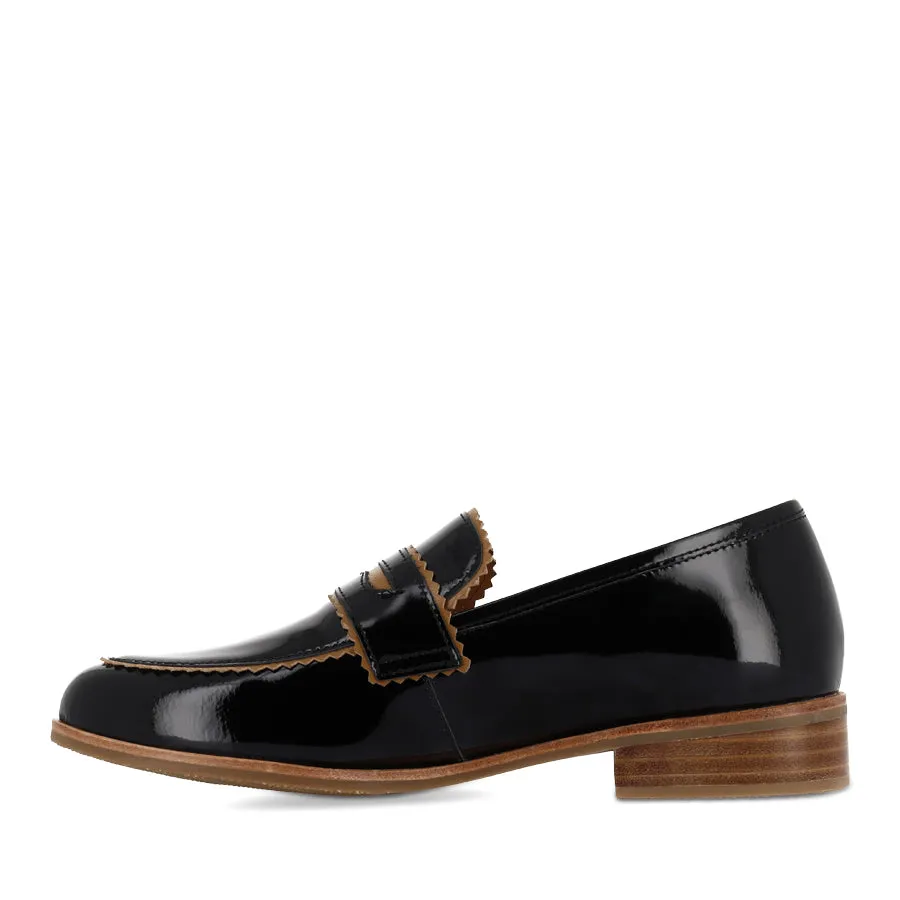 Shady Lane Free Path Lane LASTARR - BLACK PATENT TAN LEATHER