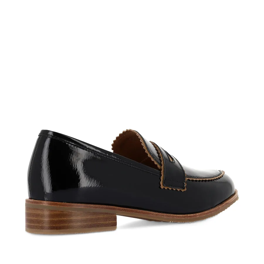 LASTARR - BLACK PATENT TAN LEATHER Braided Detail