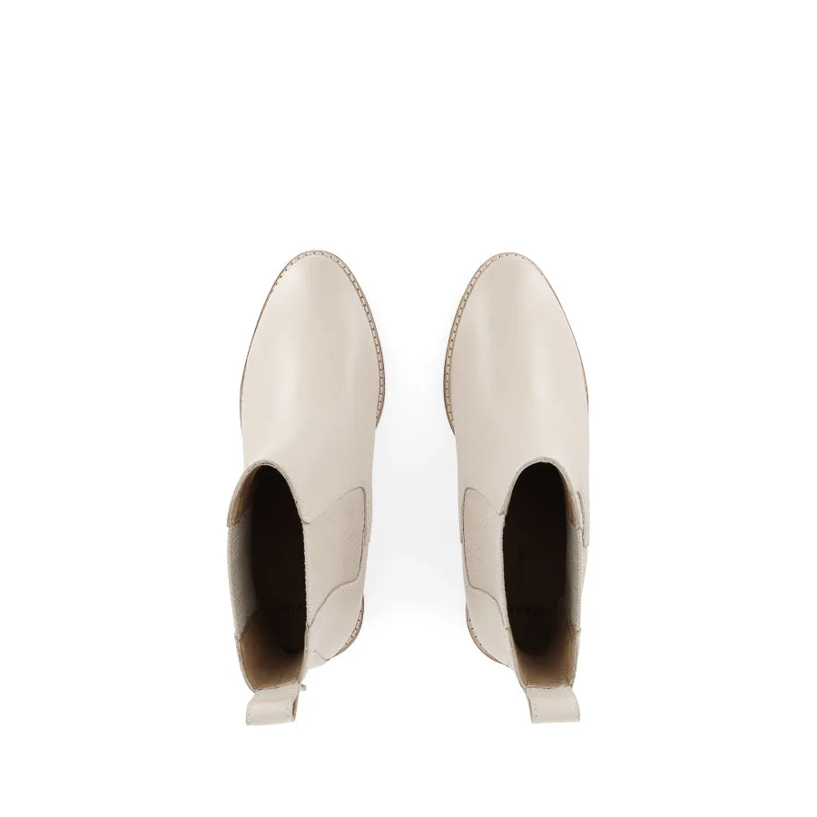 LIBERTY - ECRU LEATHER Closed Toe Design Cool Look