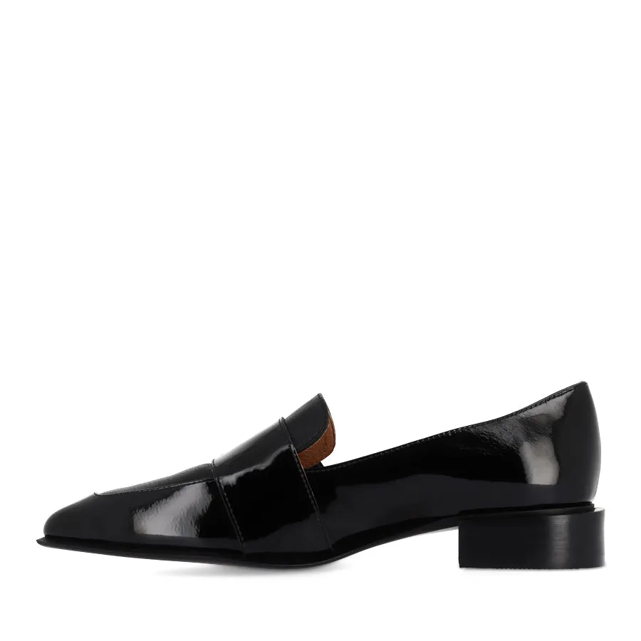 ERING - BLACK BLACK PATENT LEATHER Easy Path Quiet Park