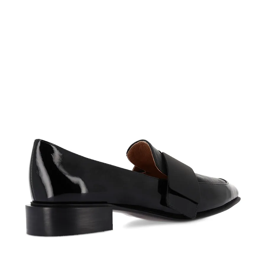 ERING - BLACK BLACK PATENT LEATHER Free Steps