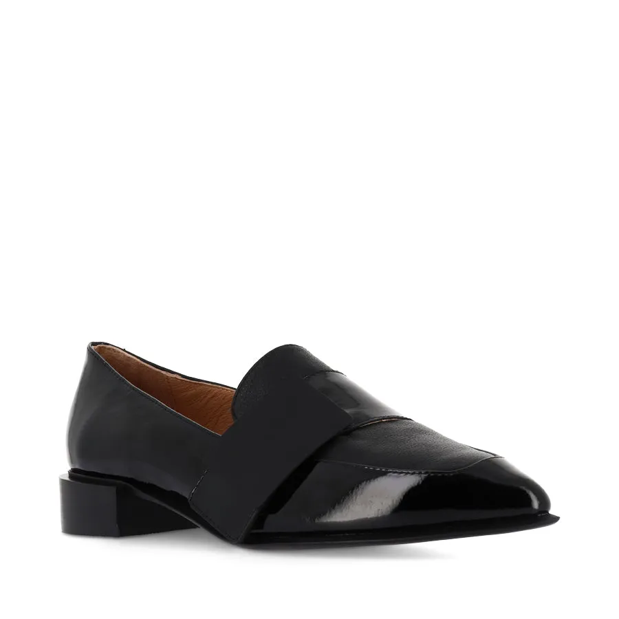 Classic Ease ERING - BLACK BLACK PATENT LEATHER