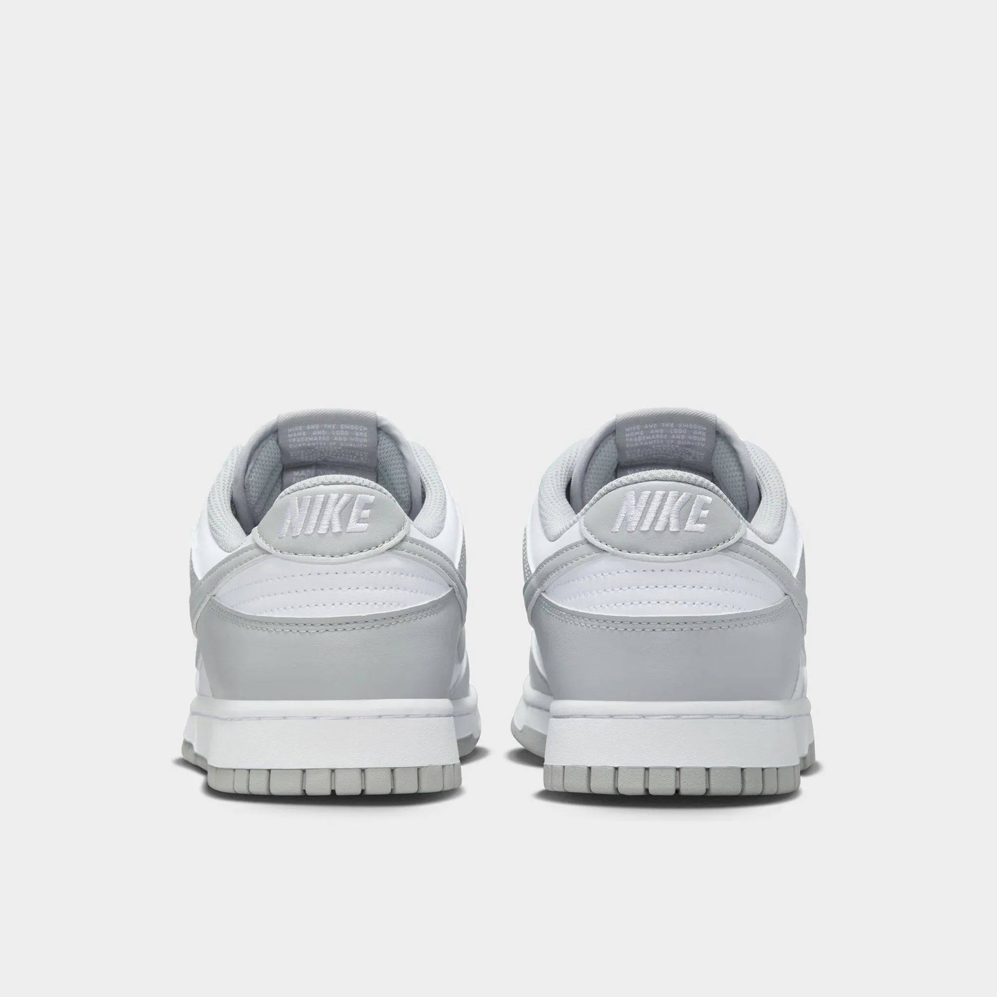 Nike Dunk Low Retro White / Light Smoke Trail Running Multi Directional Grip Studs