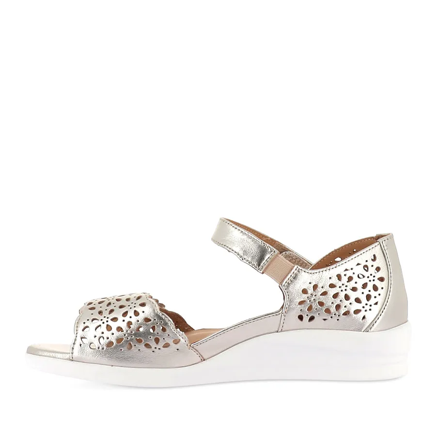 DUSTY W - PALE GOLD LEATHER Simple Slip Leopard Touch