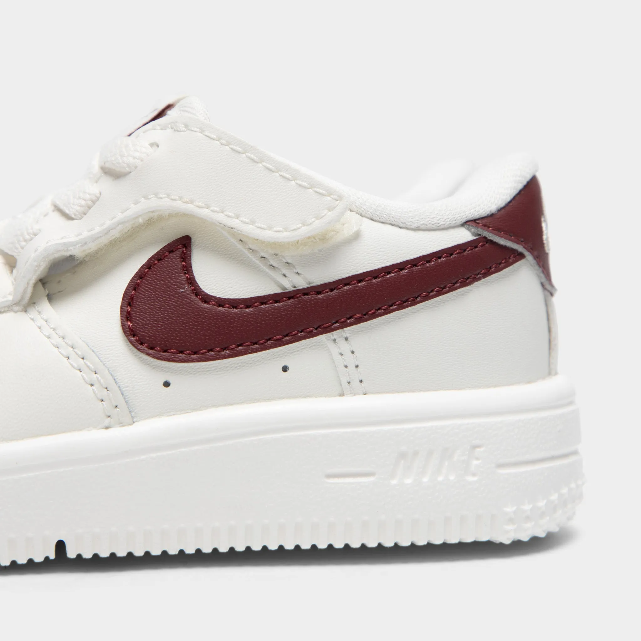 Nike Air Force 1 Low Easyon TD Sail / Dark Team Red Shock-absorbent look Ventilated Panels