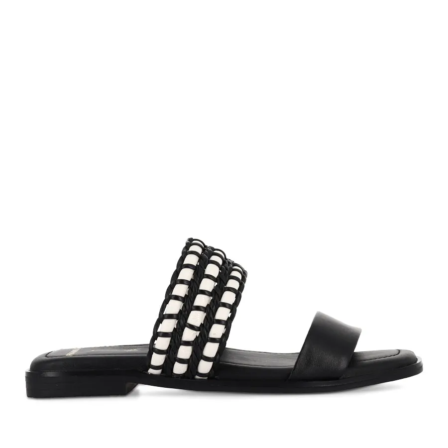 SLOANE - BLACK WEAVE LEATHER Trendy Fit Step Into Comfort
