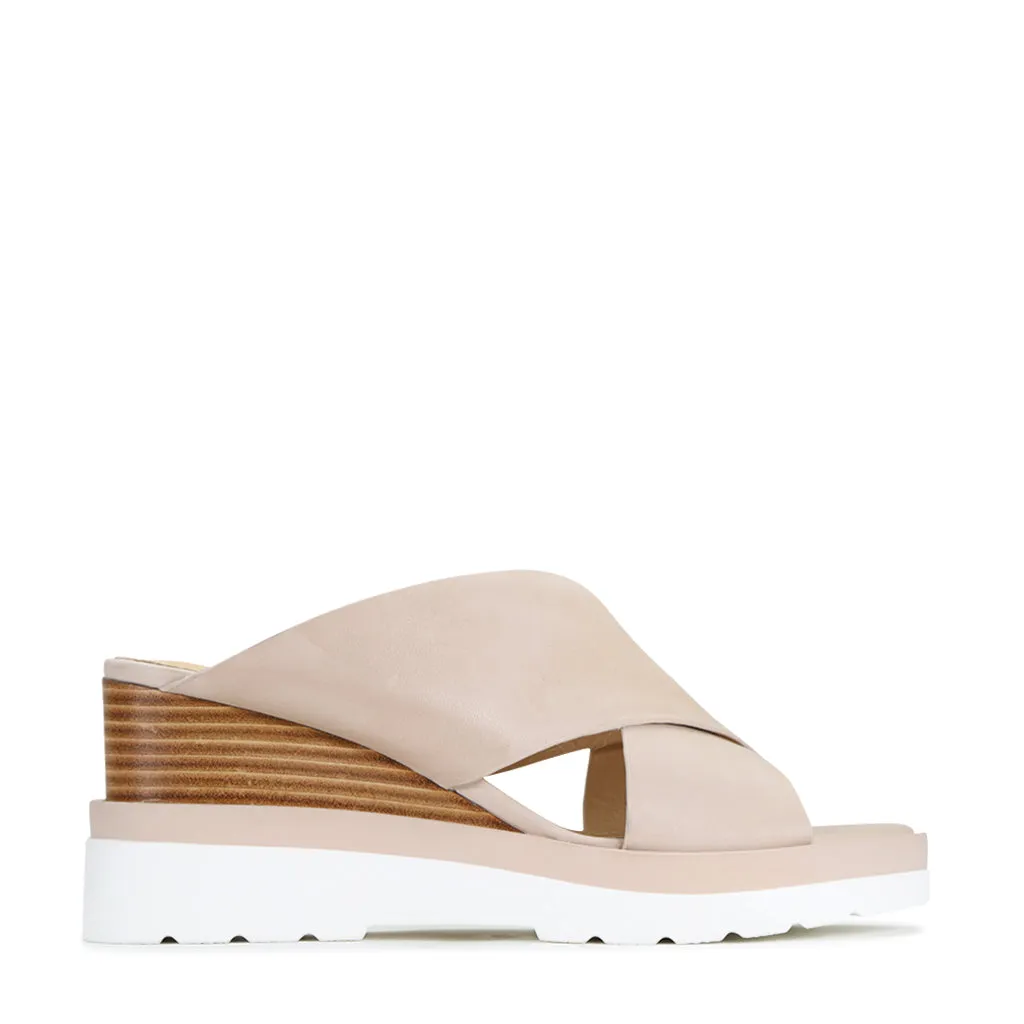 JADY LEATHER CROSSOVER SANDAL Effortless Fashion