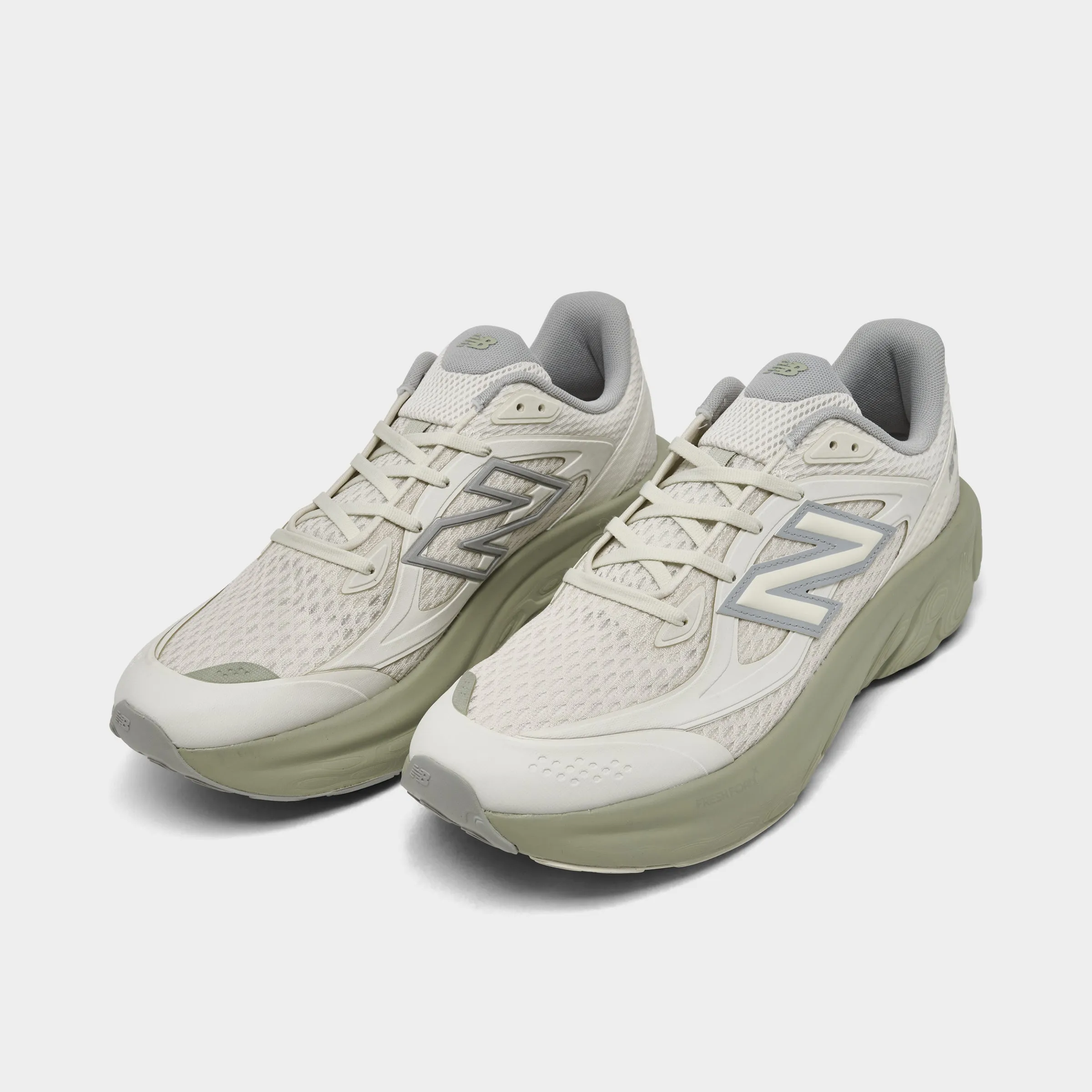 Slip Resistant Sole City Function New Balance Fresh Foam Trainer Tan / Khaki