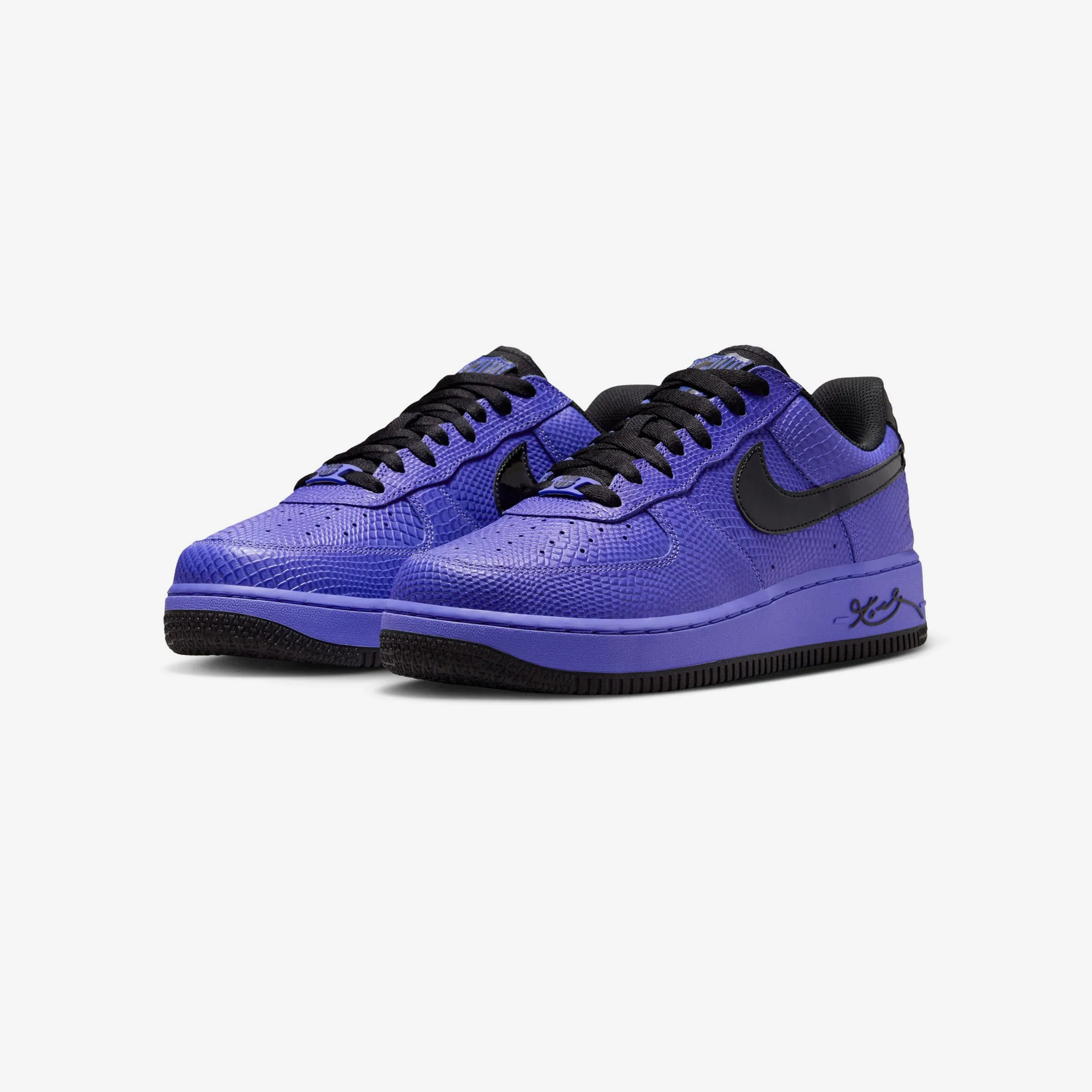 humid - weather baseball players Air Force 1 Low Protro