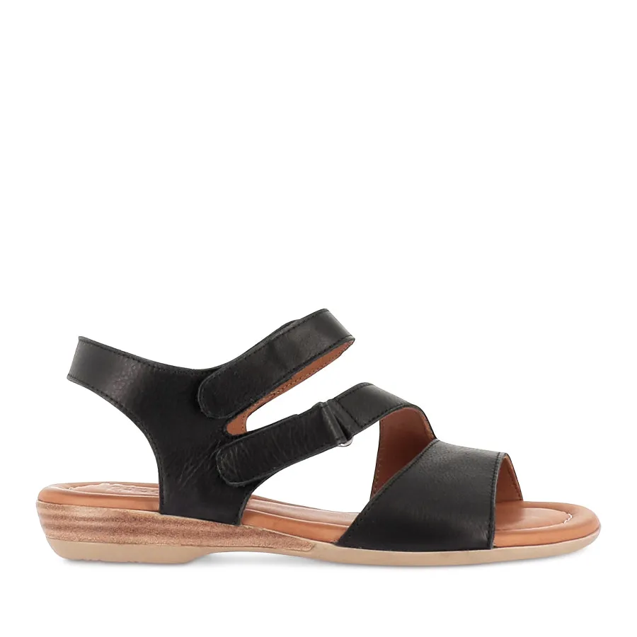 Flexible Outdoor Footwear Breathable Material TAINTING - BLACK LEATHER
