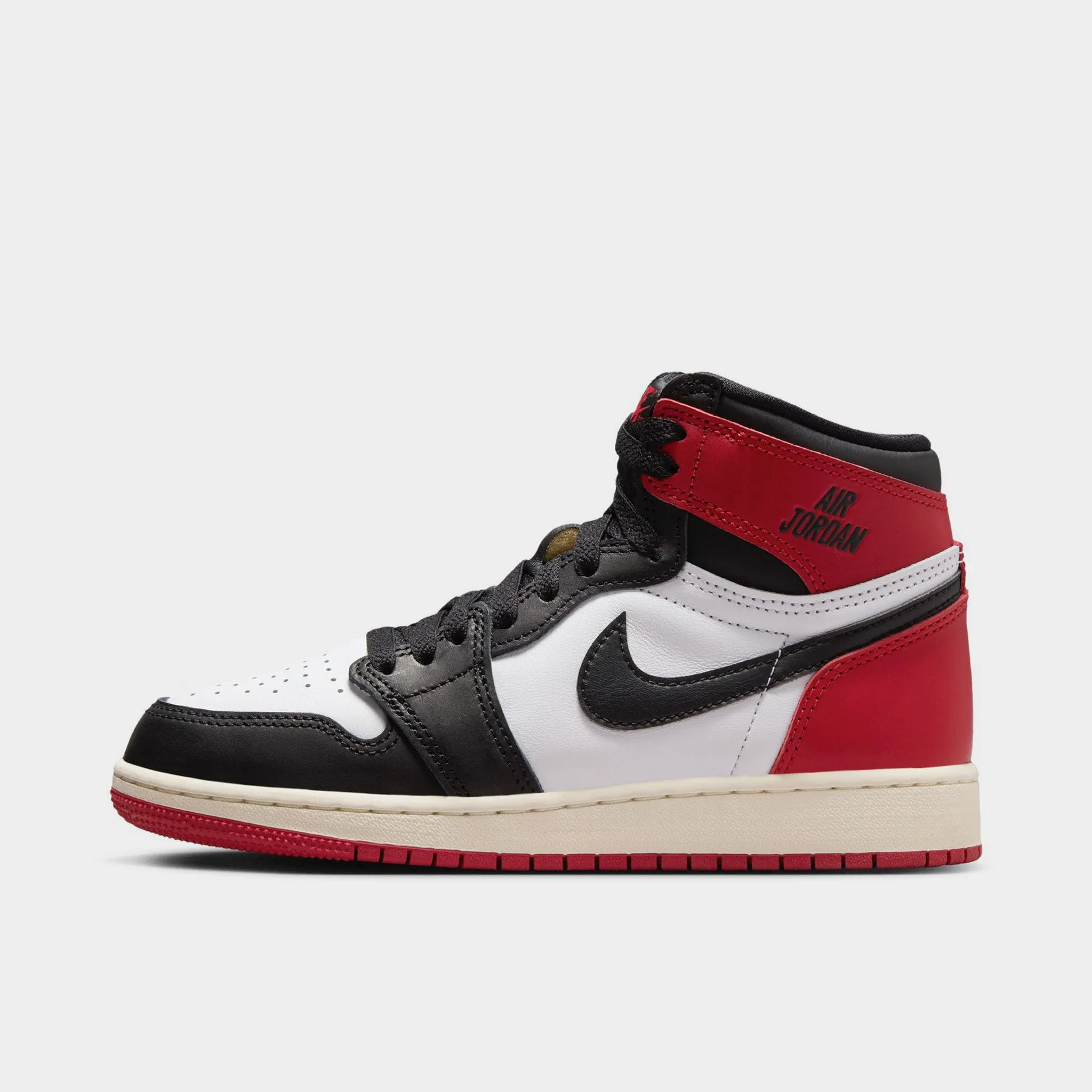 Large windy Jordan 1 Retro High OG GS White / Black - Varsity Red