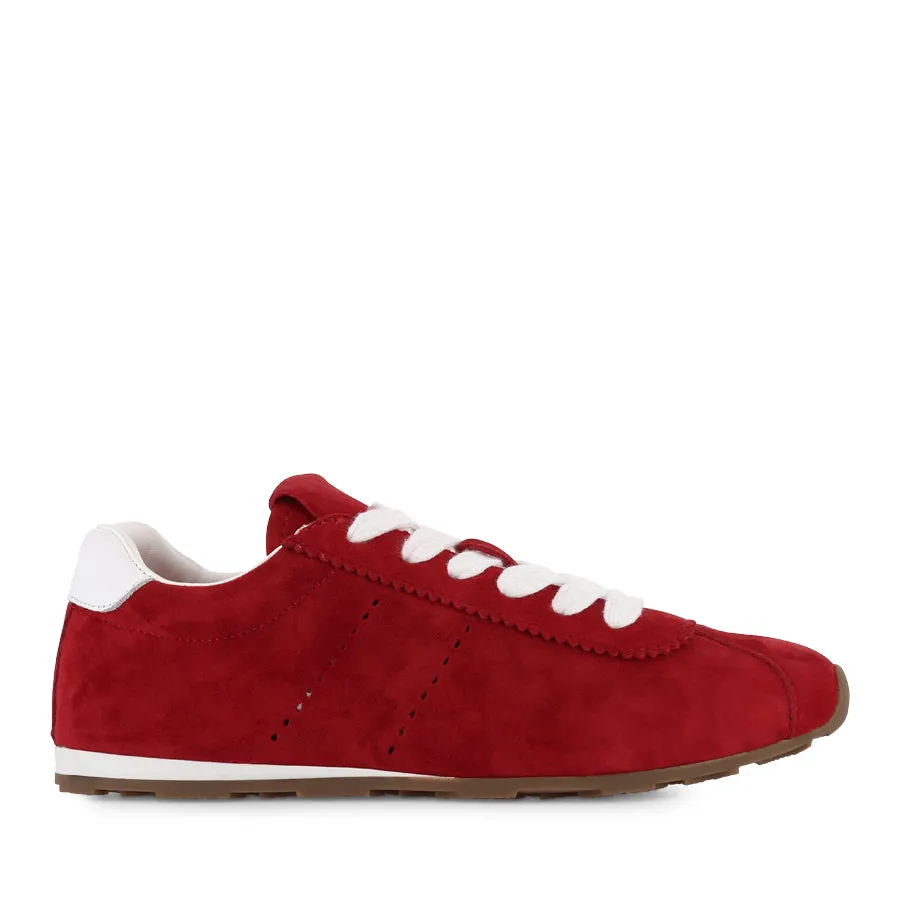 Bold Details Chill Outfit MOUSI - RED SUEDE