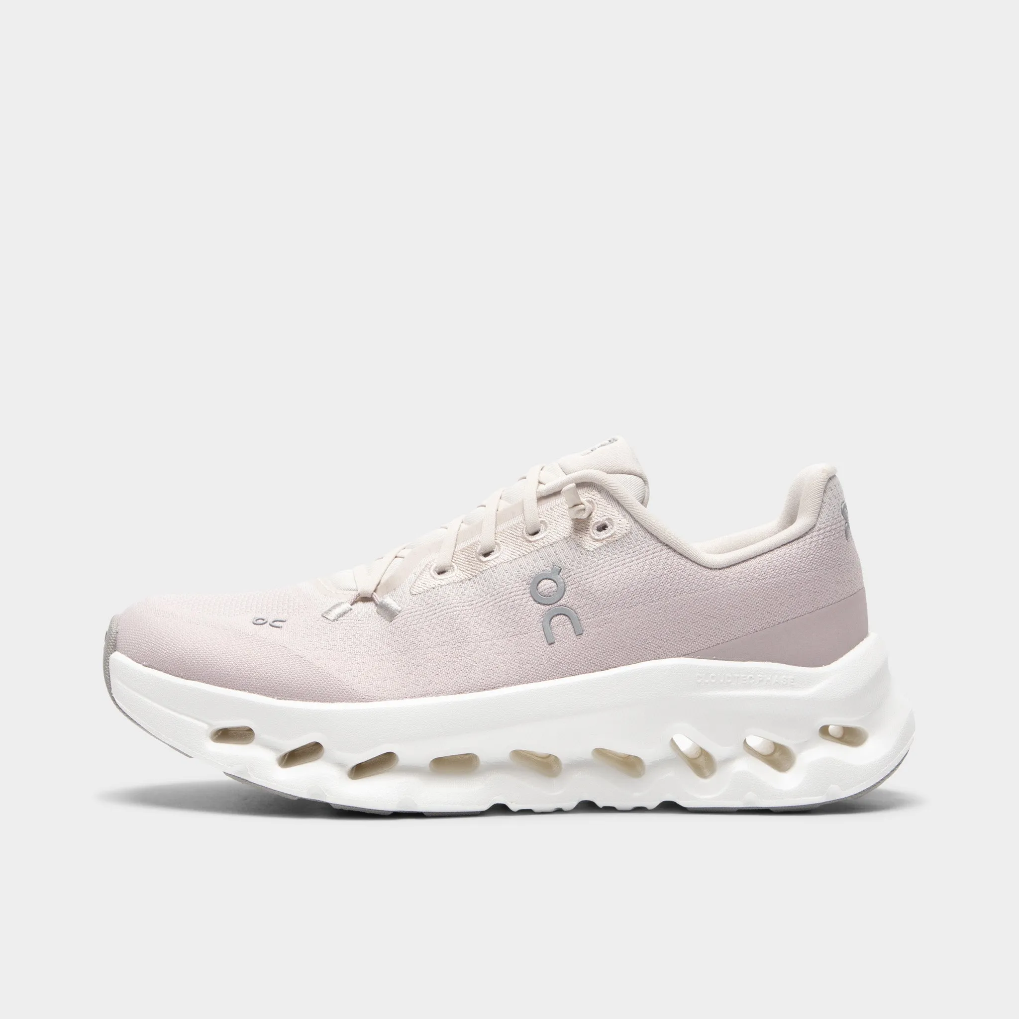 Breathable Airflow Design On Women's Cloudtilt Pearl / Fade
