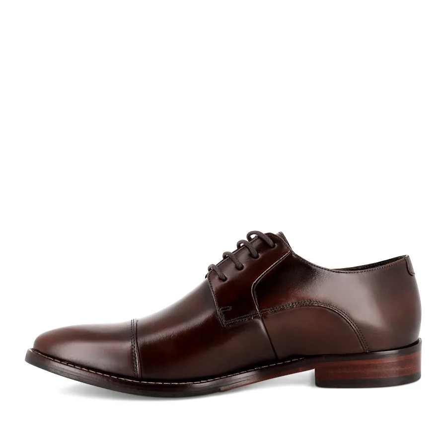 ISRAEL - BROWN LEATHER Slip-On Style