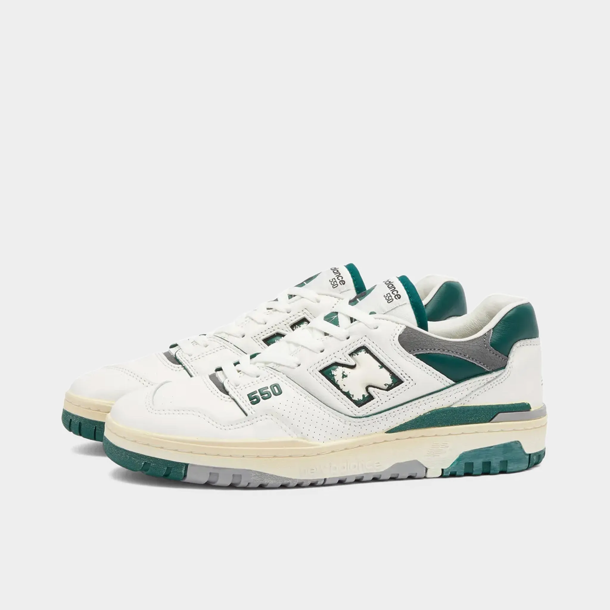 New Balance 550 Sea Salt / Marsh Green Fast Move Flexible Construction