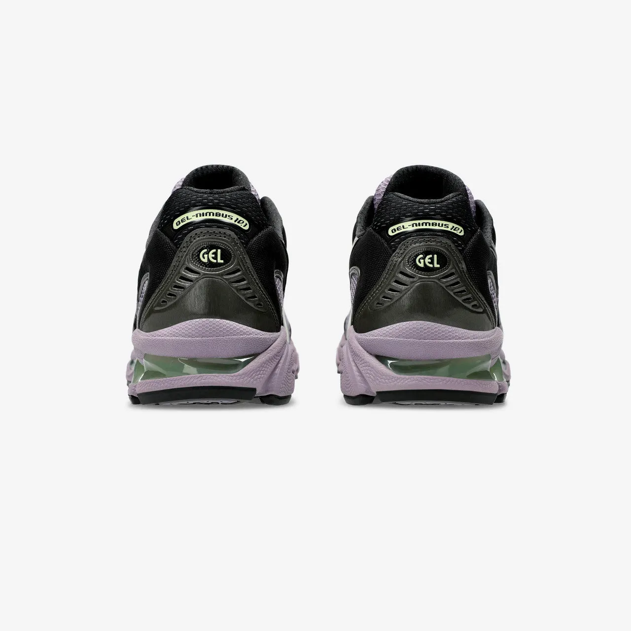 Volleyball skateboarders Gel-Nimbus 10.1
