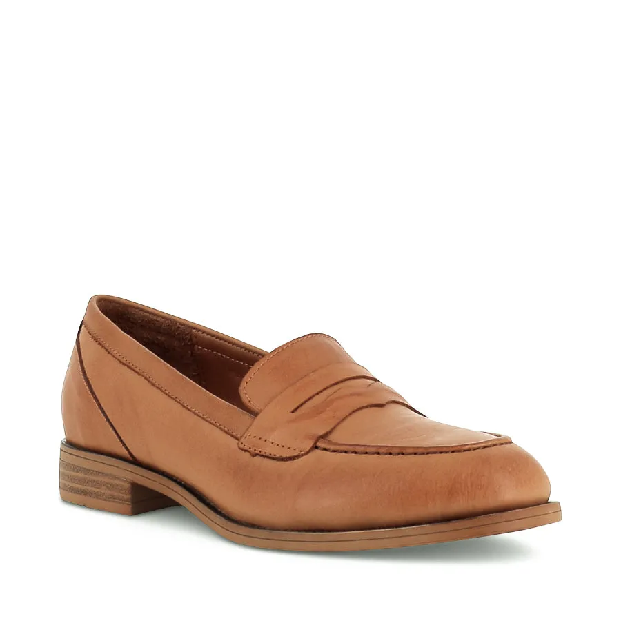 Essential Footwear British Elegance GALA - COCONUT LEATHER
