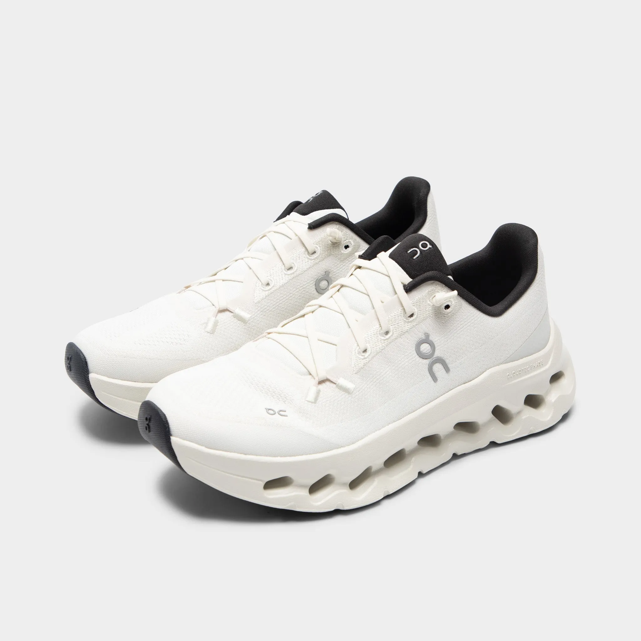 Bold materials Lightweight Frame On Women's Cloudtilt Pearl / Ice