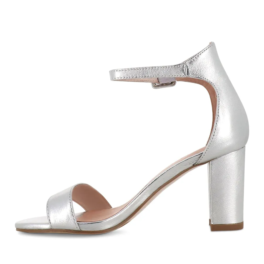 Tide Mood Stylish Slip-Ons GESSIE - SILVER METALLIC LEATHER