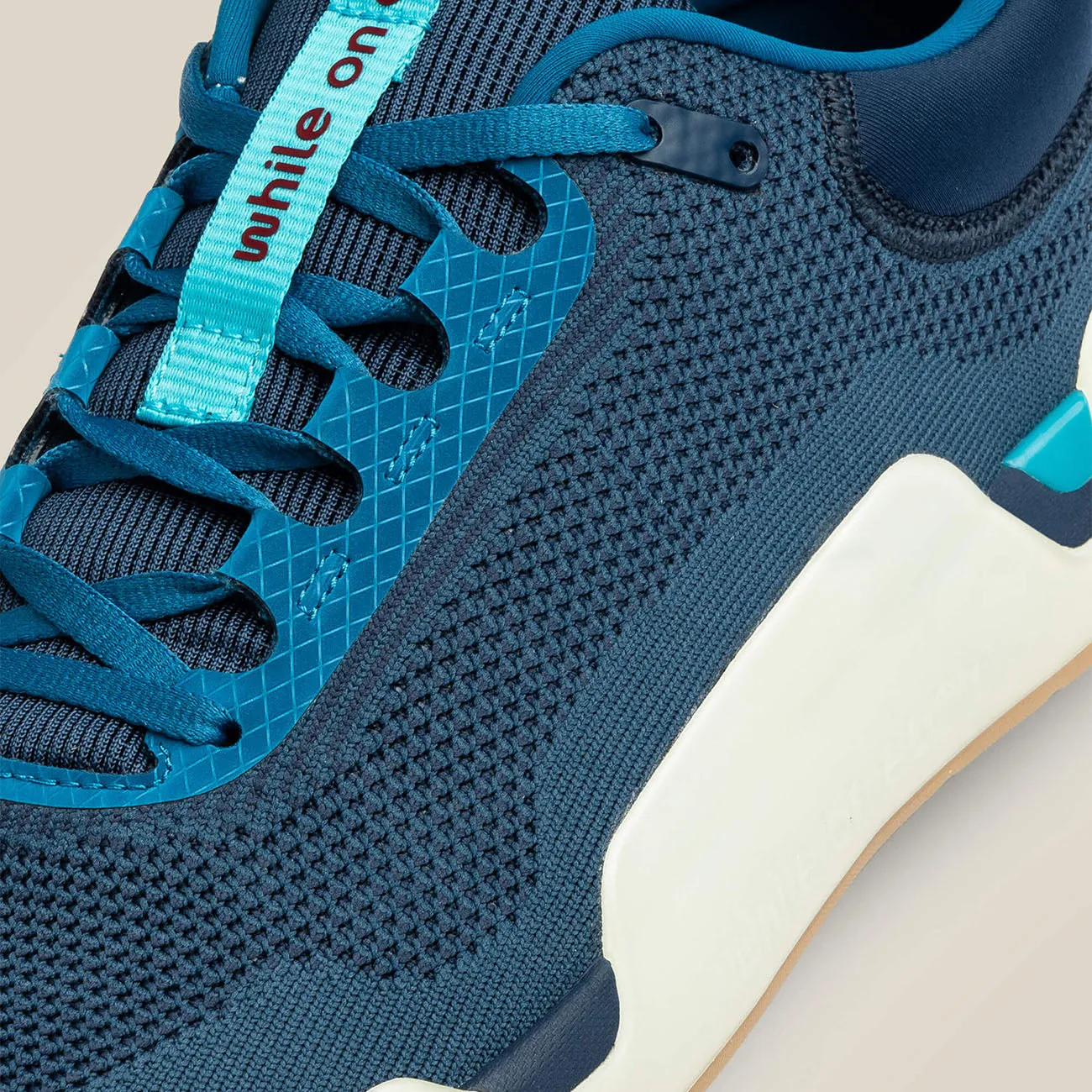 Men's While On Earth Move Trainer long - lasting cross - trainers