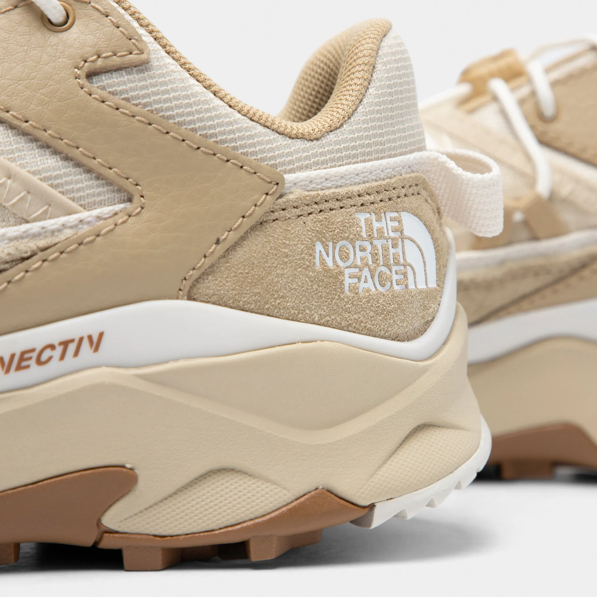 The North Face Women's Vectiv Taraval Tech Khaki Stone / Gravel Foot Arch Support