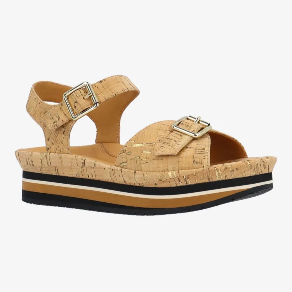 L'AMOUR DES PIEDS VARDANT - CORK TAN photo shoot Comfort Step