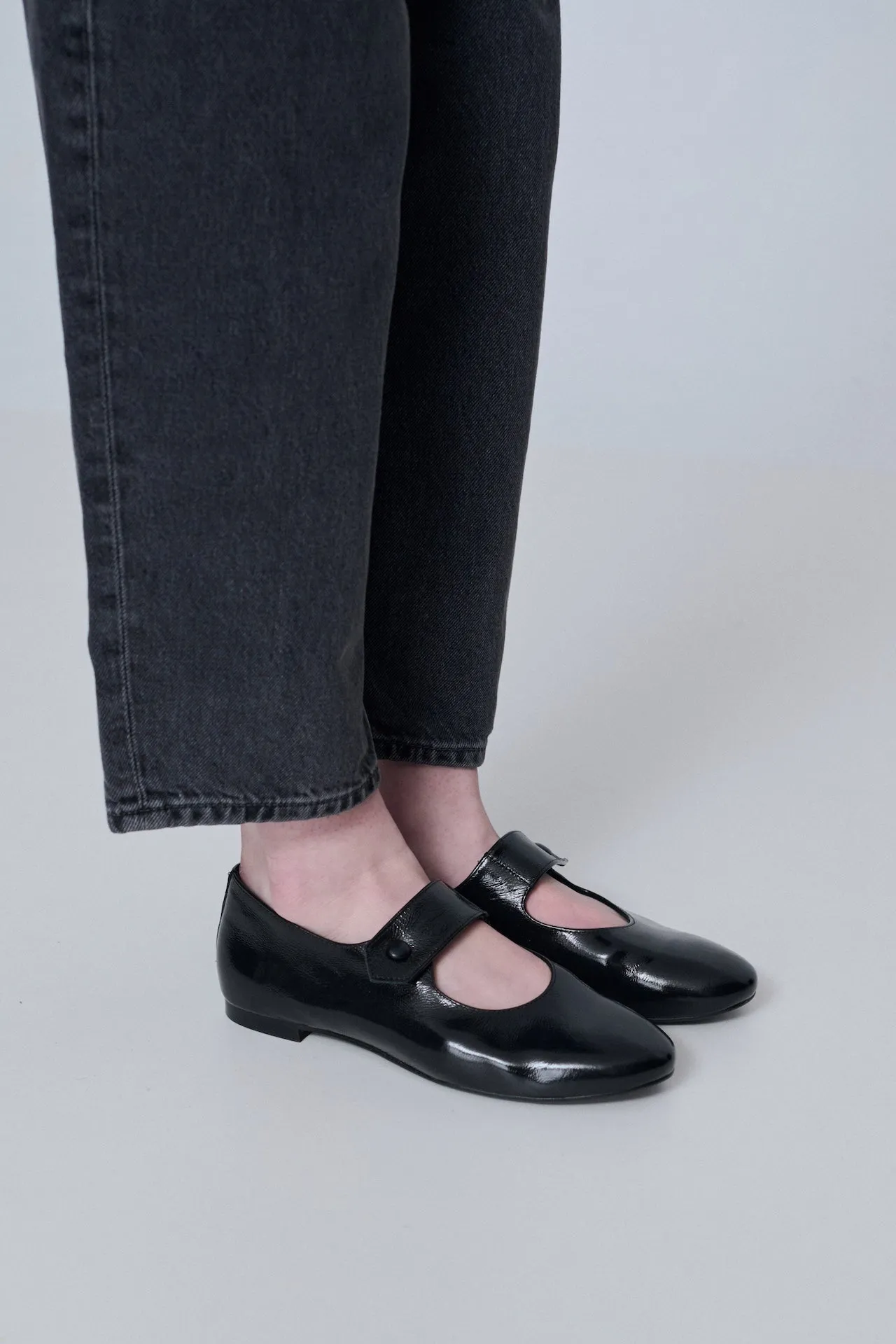 Greta Mary Janes in Black Patent Leather smooth zipper