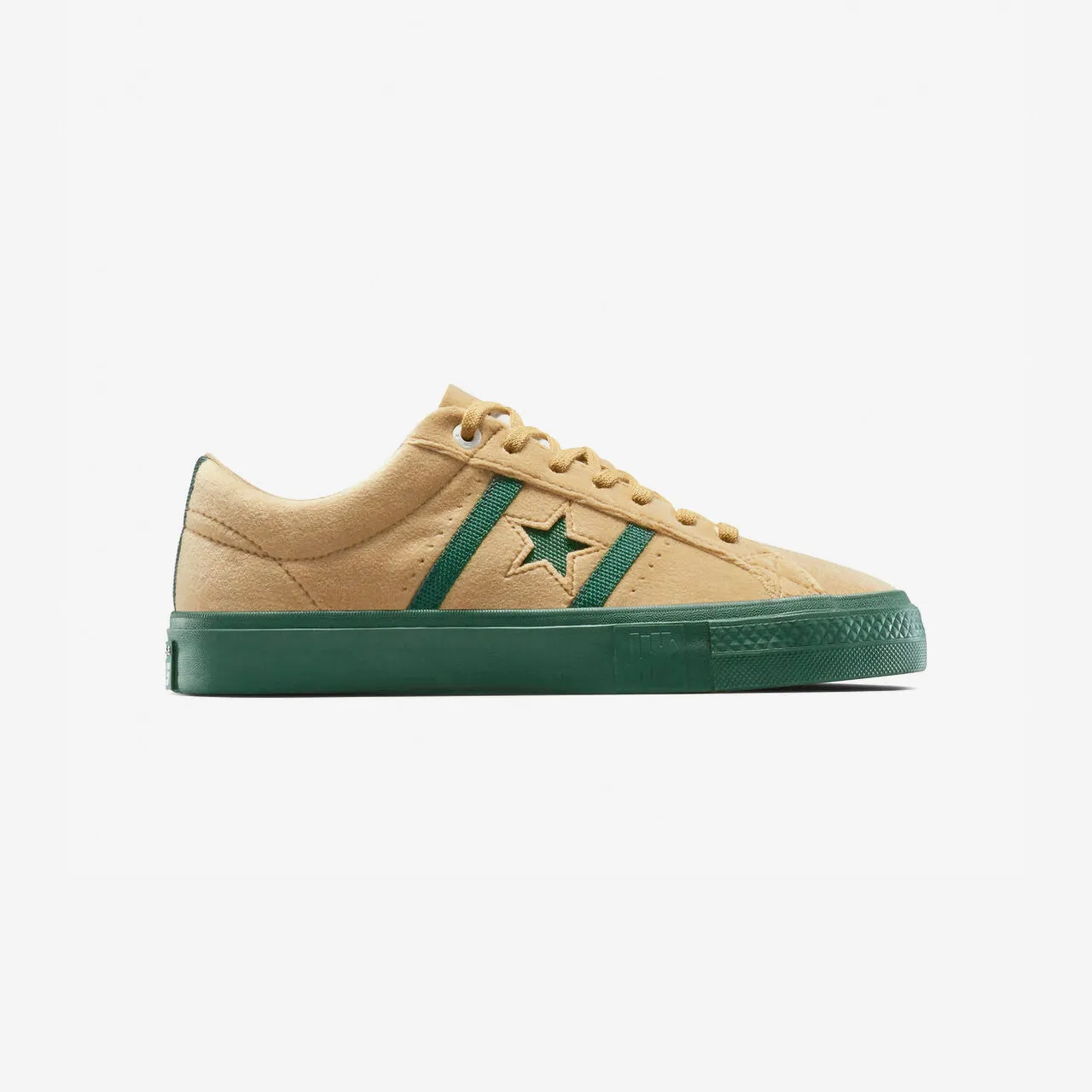Stylish Silhouette Shock-absorbent wear One Star Academy Ox x UNDFT